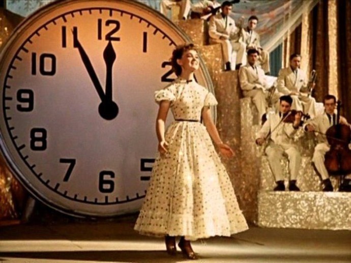 Родом из СССР: какие фильмы делают из Нового года праздник