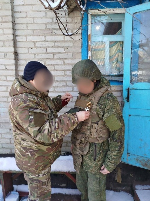 Бойца из Башкирии наградили на  СВО высшими госнаградами Бойца из Башкирии наградили на  СВО высшими госнаградами