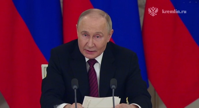 Владимир Путин: Россия признательна руководителям 13 стран, которые направили расчеты для участия в параде Победы