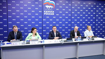 ЕР представила эффективные практики работы общественных приемных с бойцами СВО