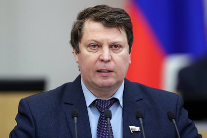 Действующего депутата от КПРФ потребовали снять с выборов в Госдуму Действующего депутата от КПРФ потребовали снять с выборов в Госдуму