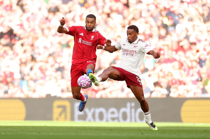 "Арсенал" и "Ливерпуль" разошлись миром в матче АПЛ