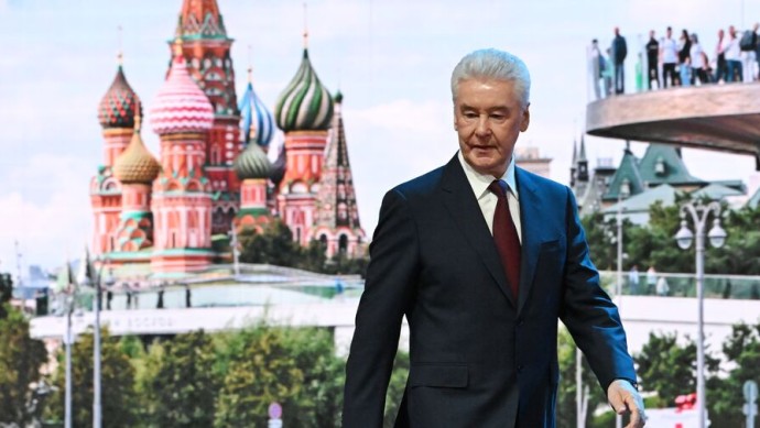 Сергей Собянин выступил с предложением о переносе сроков возврата бюджетных кредитов для регионов Сергей Собянин выступил с предложением о переносе сроков возврата бюджетных кредитов для регионов