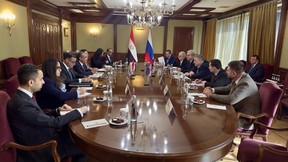 Алексей Оверчук провёл встречу с Министром иностранных дел, международного сотрудничества и по вопросам египтян за рубежом Арабской Республики Египет Бадром Абдельати