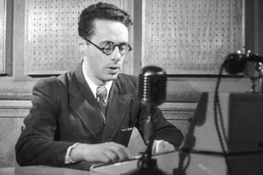 Юрий Левитан читает сообщение Совинформбюро о капитуляции Германии