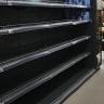 Жители Киева массово закупаются хлебом, боясь закрытия магазинов, пишут СМИ