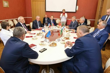 Крепнет межпарламентское сотрудничество