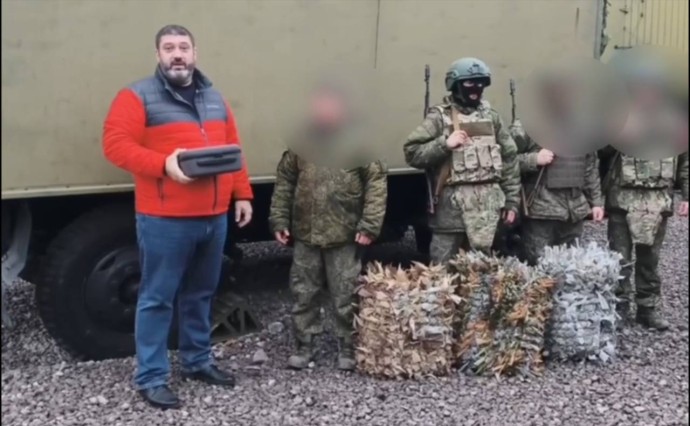 Тульские бойцы СВО получили маскировочные сети и квадрокоптер от земляков
