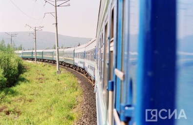 Глава Якутии поздравил с Днем железнодорожника
