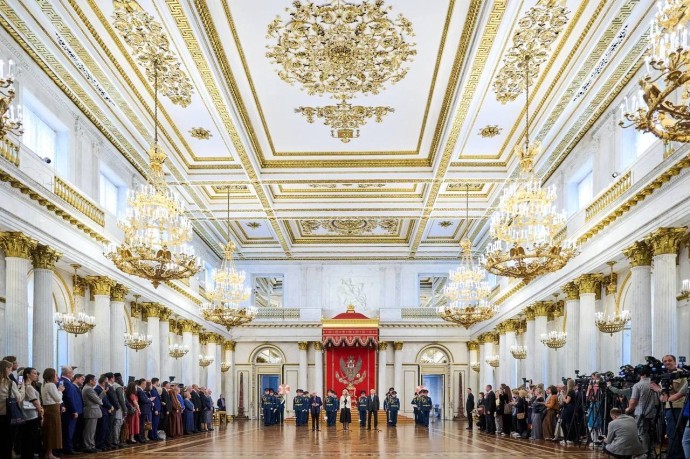 Лауреатами третьей Эрмитажной премии стали Михаил Пиотровский и Теодор Курентзис Лауреатами третьей Эрмитажной премии стали Михаил Пиотровский и Теодор Курентзис