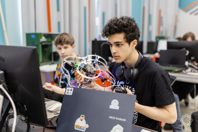 Более 2 100 школьников 8–11-х классов прошли в финал Национальной технологической олимпиады