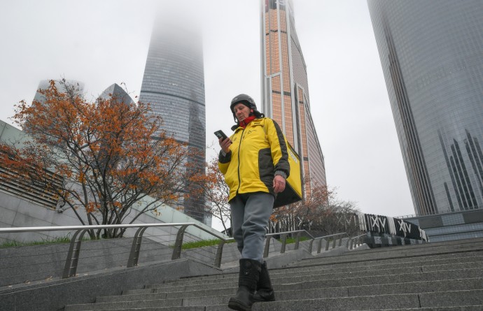 Курьеры в Москве за сутки зарабатывают около 20,5 тысячи рублей
