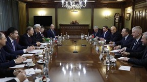 Денис Мантуров встретился с первым вице-премьером Белоруссии Николаем Снопковым