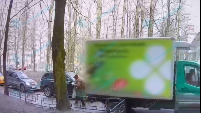 Водитель грузовика, сбивший насмерть пенсионерку, предстанет перед судом в Петербурге