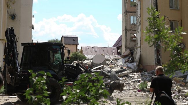После взрыва газа в Саратове неизвестна судьба четырех человек
