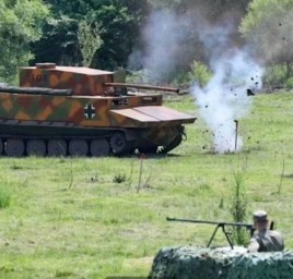 Небывалый интерес: военно-историческая реконструкция собрала тысячи приморцев в селе Раздольное