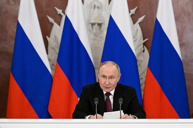 Путин назвал ненужным мир с «лихорадочным рытьем окопов»