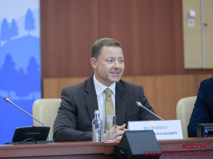 «Поддержка семьи – это не благотворительность, а стратегия развития» — Антон Волошко «Поддержка семьи – это не благотворительность, а стратегия развития» — Антон Волошко