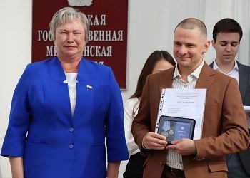 Заместитель председателя Благовещенской гордумы получил медаль «За помощь фронту»