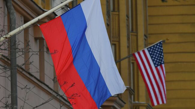 Сближение США и России ослабит Украину, считает эксперт