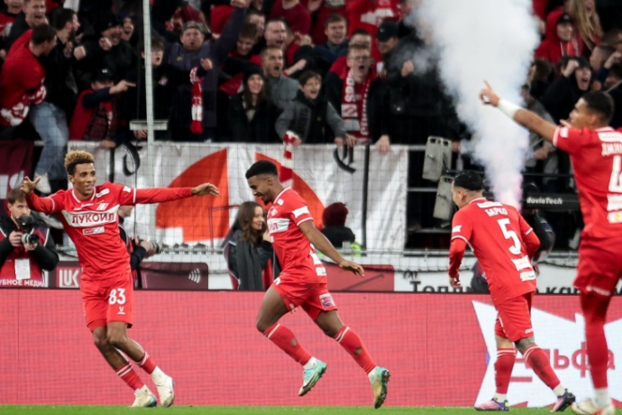 Радимов оценил победу "Спартака" над "Локомотивом" в матче Кубка России Радимов оценил победу "Спартака" над "Локомотивом" в матче Кубка России