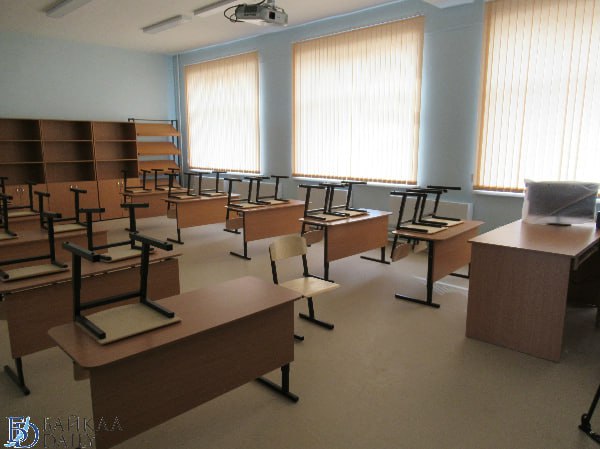 Жителей райцентра в Бурятии возмутили летние каникулы не как у всех