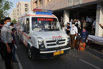 Жена ударила мужа ножом в пах из-за имущественного спора Жена ударила мужа ножом в пах из-за имущественного спора