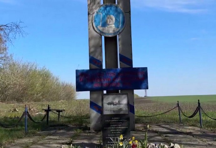 Военные восстановили памятник героям Великой Отечественной в Курской области