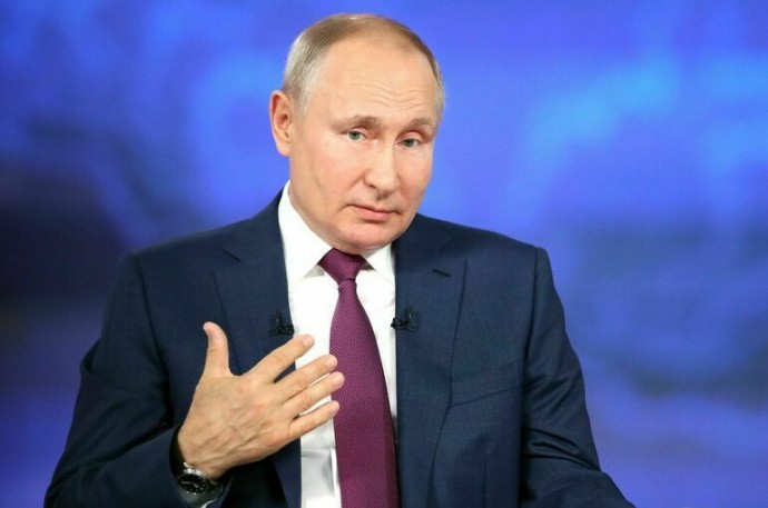 Путин рассказал, что постоянно борется с желанием кому-нибудь «врезать»