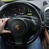 Украинца на Porsche Cayenne обязали вернуть выплаченные соцвыплаты