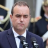 Французская оппозиция выступит с вотумом недоверия против Лекорню