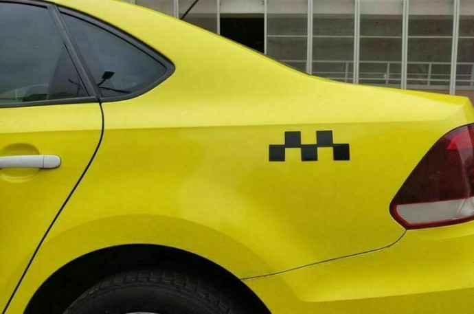 Кабмин поддержал отмену запрета на работу в такси не по месту регистрации Кабмин поддержал отмену запрета на работу в такси не по месту регистрации