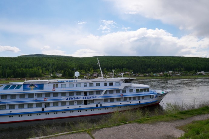 Усть-Кут и Якутск связал речной маршрут