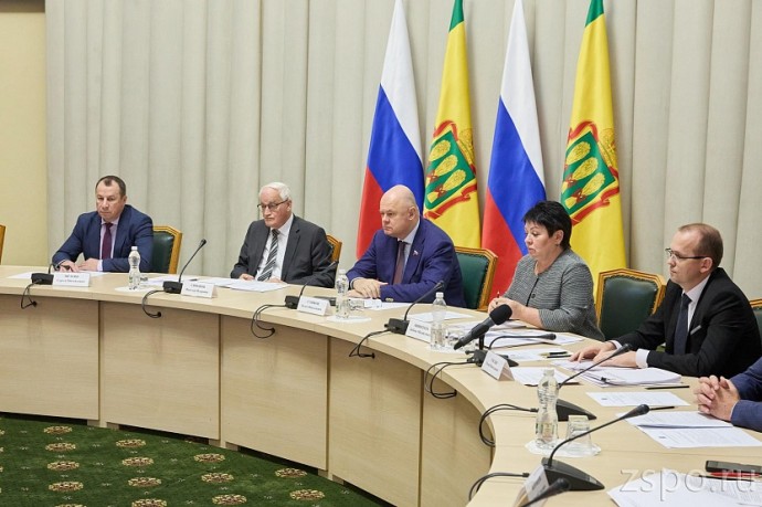 Вадим Супиков принял участие в обсуждении бюджета и стратегических задач Пензенской области Вадим Супиков принял участие в обсуждении бюджета и стратегических задач Пензенской области