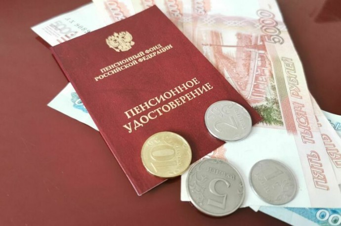 Родителям детей-инвалидов предложили упростить получение пенсии