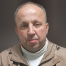 В Южно-Сахалинске ищут 42-летнего подозреваемого в краже товара из "Красного&Белого"