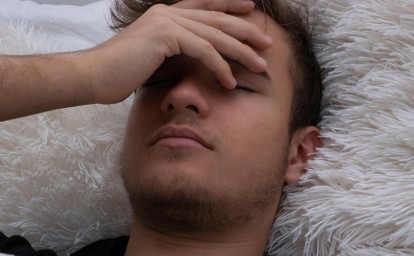 Метеозависимых предложили освобождать от работы во время магнитных бурь