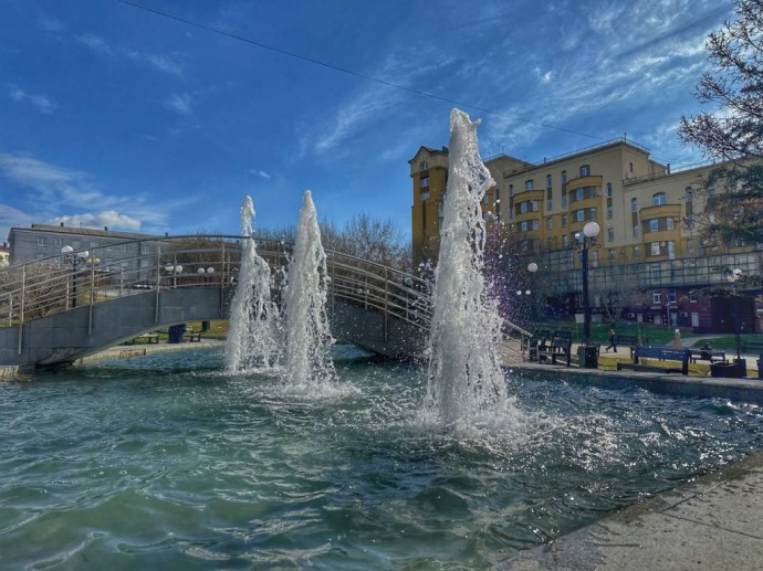 В Иркутске заработали 13 городских фонтанов