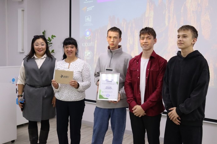 Юные краеведы Якутии представили лучшие туристские маршруты