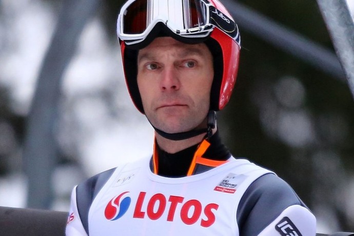 Пятикратный чемпион мира по прыжкам на лыжах с трамплина Ахонен поддержал отстранение российских спортсменов Пятикратный чемпион мира по прыжкам на лыжах с трамплина Ахонен поддержал отстранение российских спортсменов