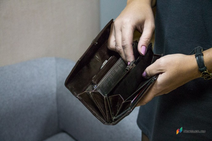 Почти 4 700 жительниц области получили выплату при рождении первенца