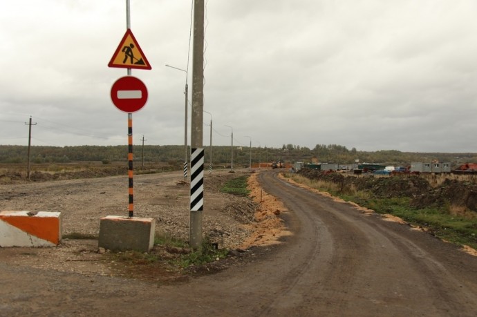 На отсыпку подъездной дороги к Алексину потратят 2,4 млн рублей На отсыпку подъездной дороги к Алексину потратят 2,4 млн рублей