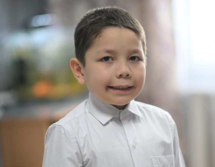 «Моя новая семья»: 10-летний Толя ищет родителей
