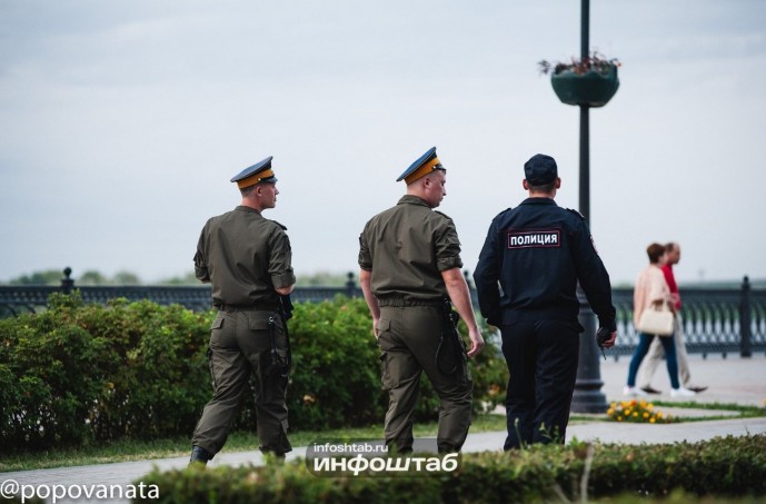 Почти 1500 полицейских выйдут на охрану порядка в Астрахани в майские праздники