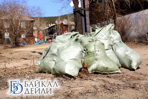 В Кяхте стартовал месячник чистоты