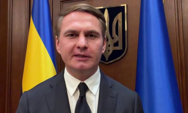 Генпрокурор Украины предъявил обвинение директору НАБУ и призвал его уйти в отставку Генпрокурор Украины предъявил обвинение директору НАБУ и призвал его уйти в отставку
