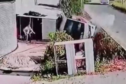 Перевернувшийся в Турции автобус с российскими туристами попал на видео