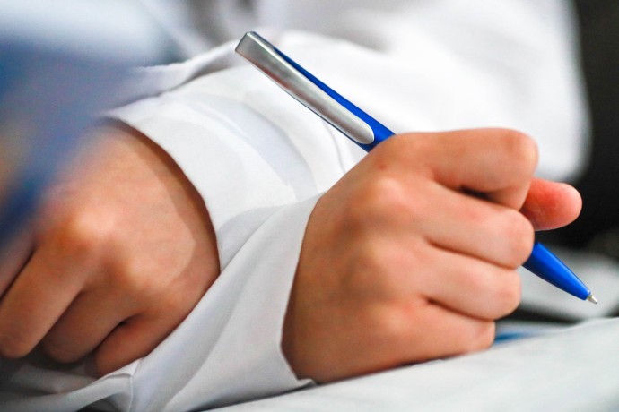 Детям соотечественников, переезжающих в РФ, будет проще сдать тест по русскому Детям соотечественников, переезжающих в РФ, будет проще сдать тест по русскому