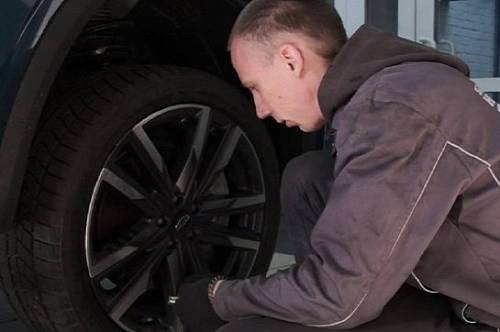 В мэрии призвали автолюбителей Благовещенска не тянуть с заменой резины В мэрии призвали автолюбителей Благовещенска не тянуть с заменой резины