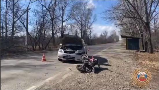 Две девочки-подростка попали в ДТП на питбайке в Черемховском районе